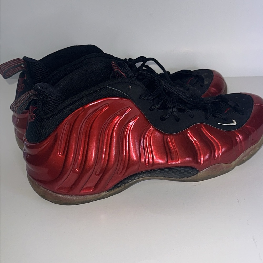 Nike Air Foamposite One 2011 Metallic Red Black 15 - Picture 3 of 5